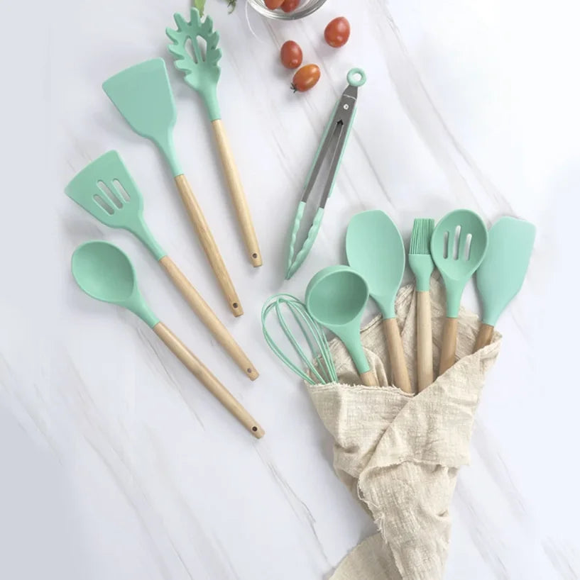 Conjunto de 12 Peças de Utensílios de Cozinha